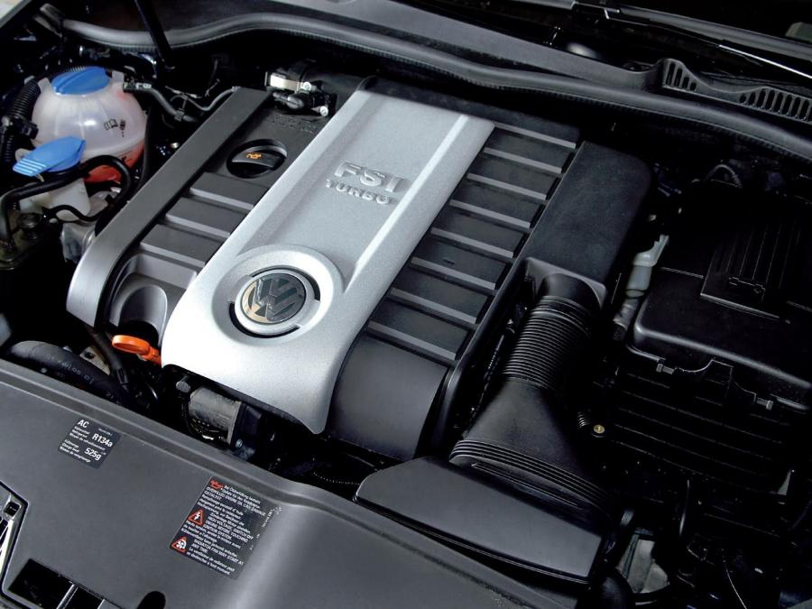  Volkswagen Jetta 2.0 T-FSI 2006 года  (фото 2 из 6)